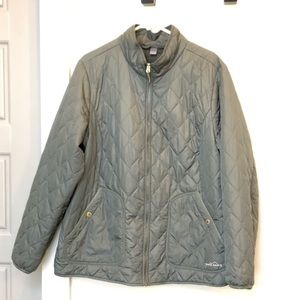 Eddie Bauer quilted puffer